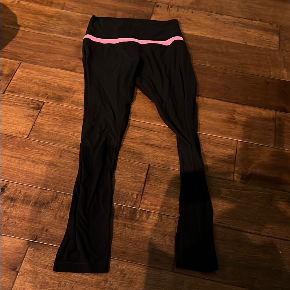 lululemon athletica Black Leggings with Pink Accent